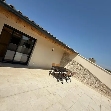 Large Modern Provencal House - 12 People *
